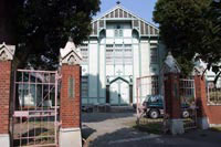 群馬大学講堂（１９１６・大正５年 
登録有形文化財）