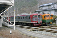 郷土のしなの鉄道
復活した湘南色１６９系が素晴らしい