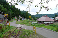 本名駅付近は会津の原風景