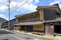 旧北国街道今庄宿の京藤甚五郎家住宅
（福井県南越前町）