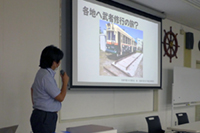 歴史的鉄道車両の修理や復元を
手掛ける北九州線車両保存会の
手嶋康人代表
