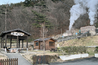 鳴子温泉の源泉と足湯